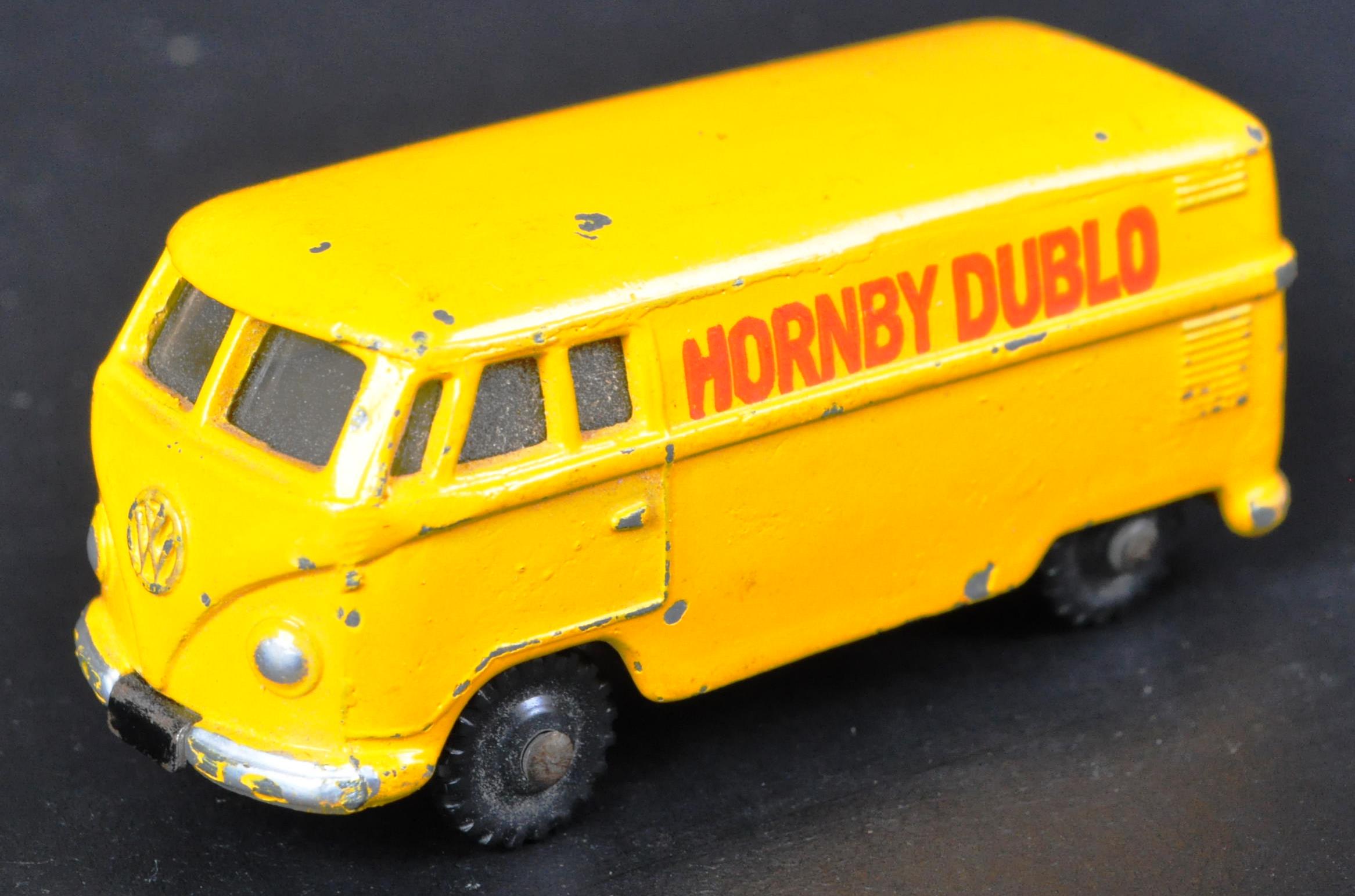 TWO VINTAGE DUBLO DINKY TOYS DIECAST MODEL VANS - Image 2 of 6