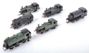 COLLECTION OF VINTAGE 00 GAUGE MODEL RAILWAY LOCOMOTIVES