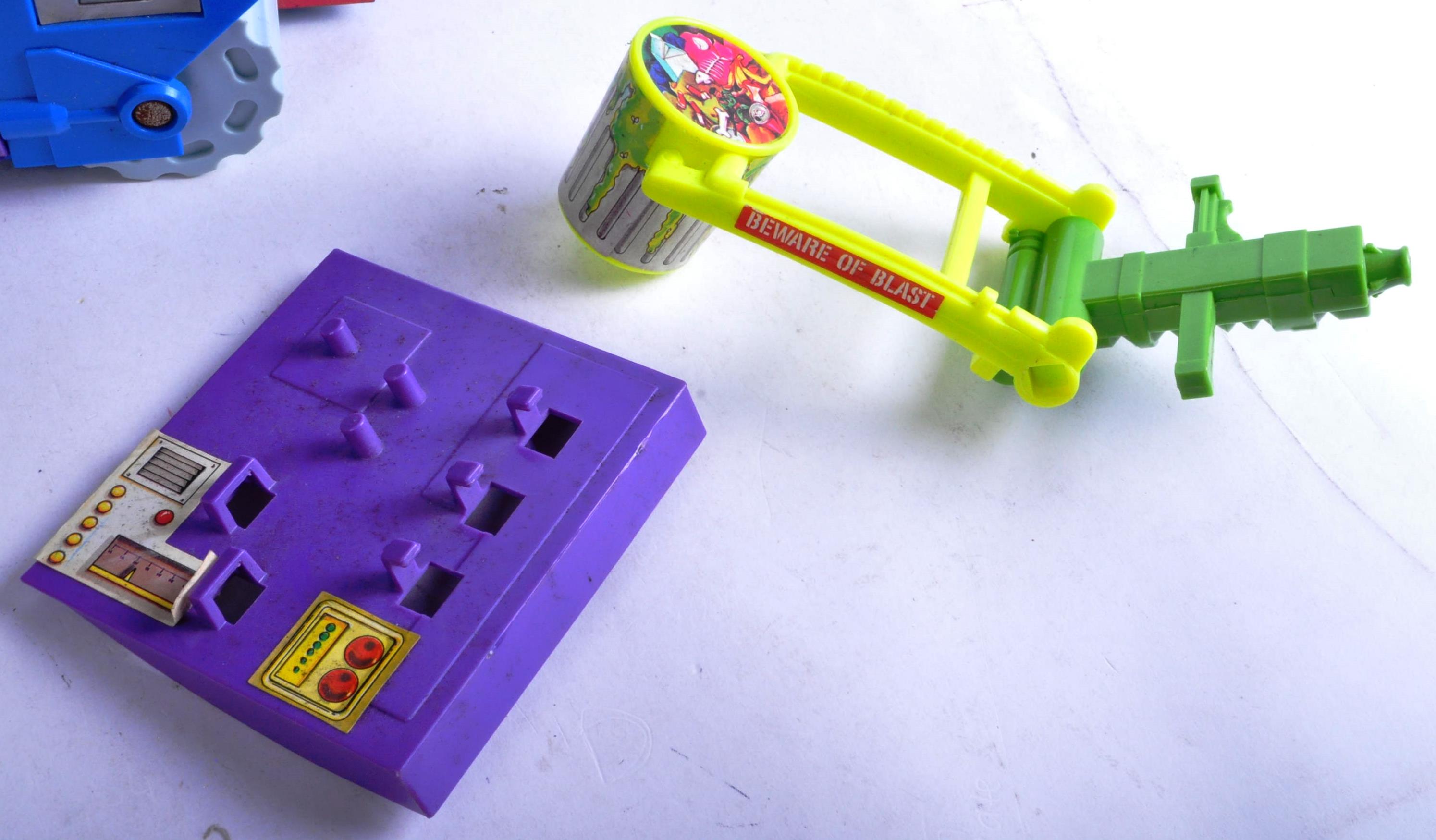 TEENAGE MUTANT NINJA TURTLES - SCARCE TECHNODROME PLAYSET - Image 3 of 5