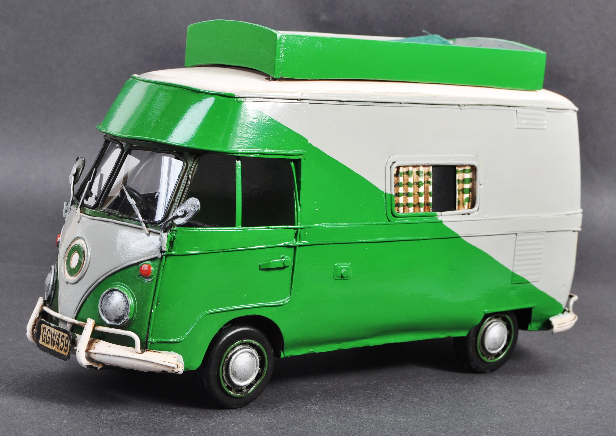 BILLY SMART'S CIRCUS - MODEL OF A VOLKSWAGEN CIRCUS VAN