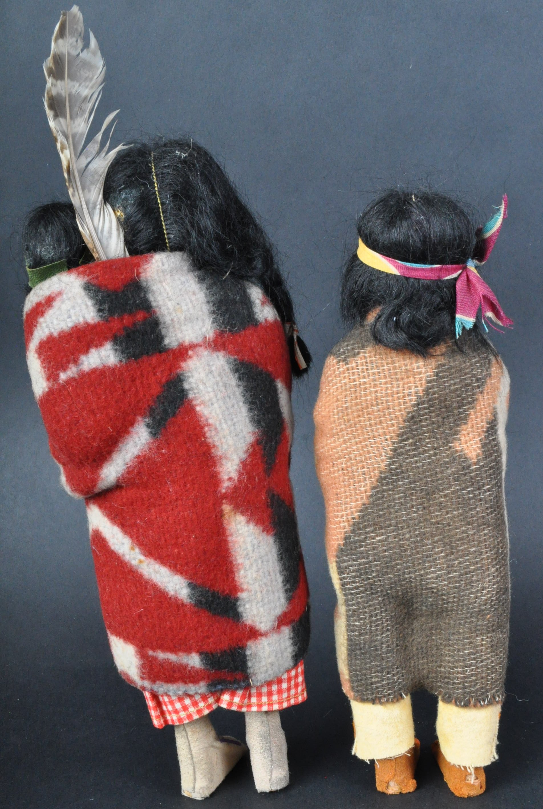 TWO EARLY 20TH CENTURY AMERICAN INDIAN SKOOKUM DOLLS - Image 5 of 6