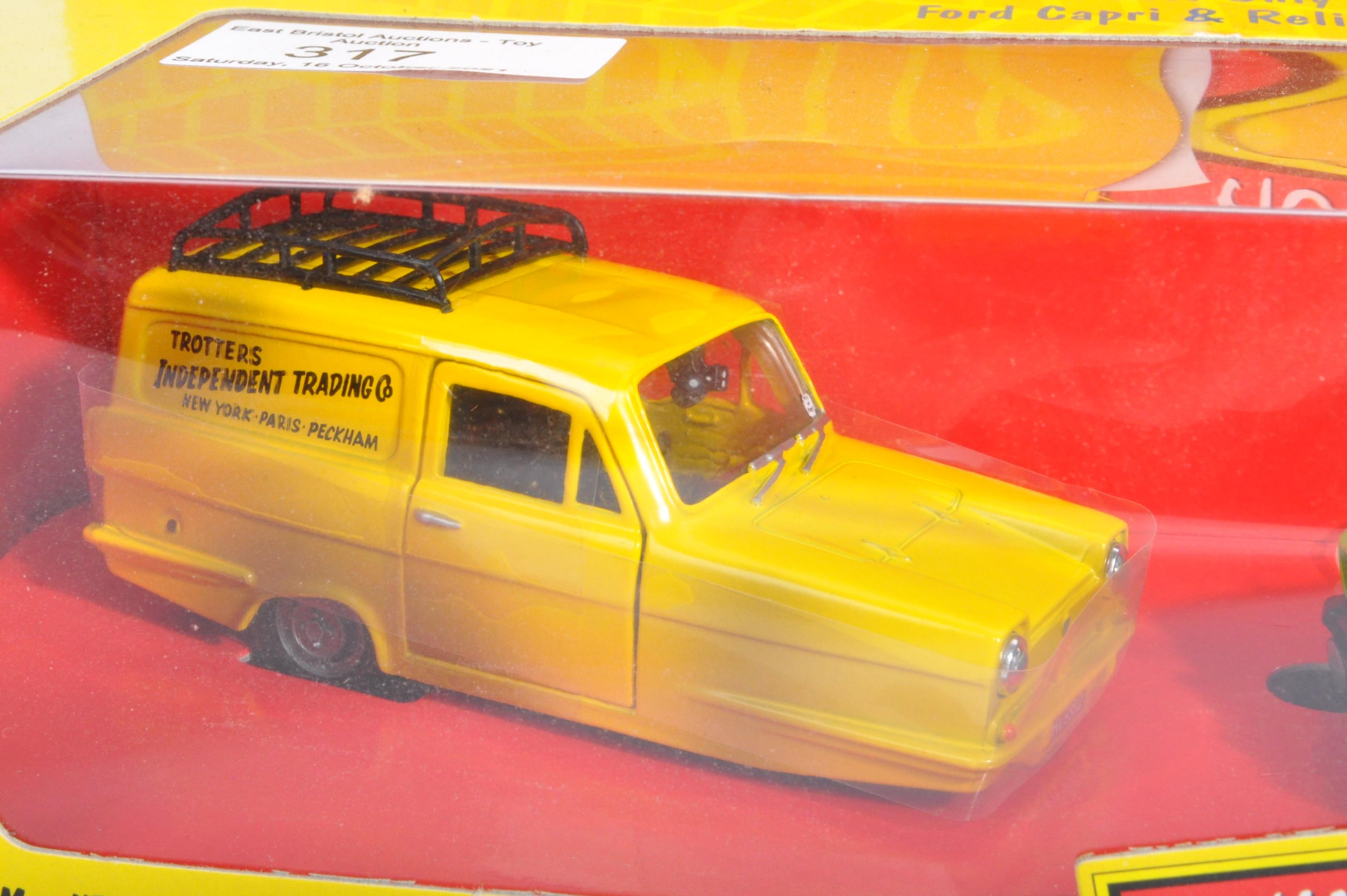 ORIGINAL CORGI BBC ONLY FOOLS & HORES DIECAST MODEL SET - Image 3 of 4