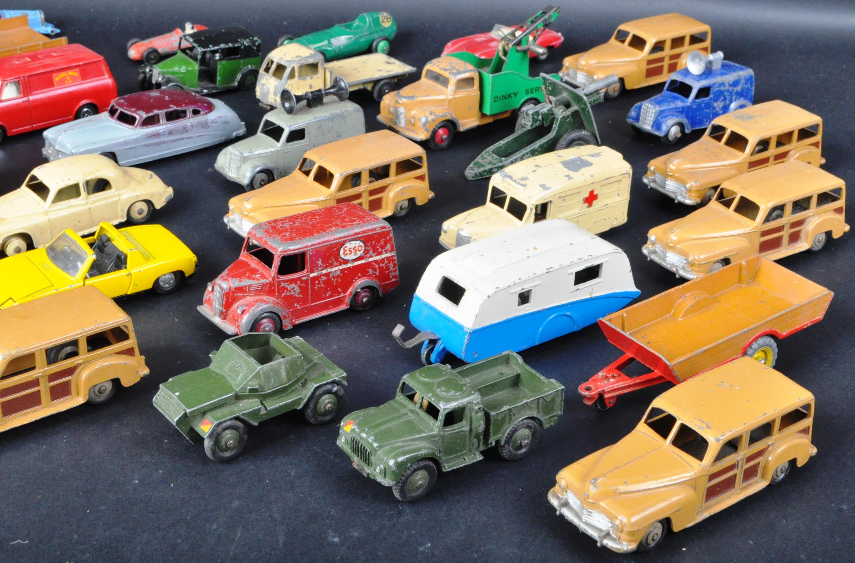 LARGE COLLECTION OF VINTAGE DIECAST MODEL CARS - Image 5 of 5