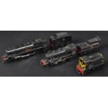 COLLECTION OF 00 GAUGE MODEL RAILWAY TRAIN SET LOCOMOTIVES