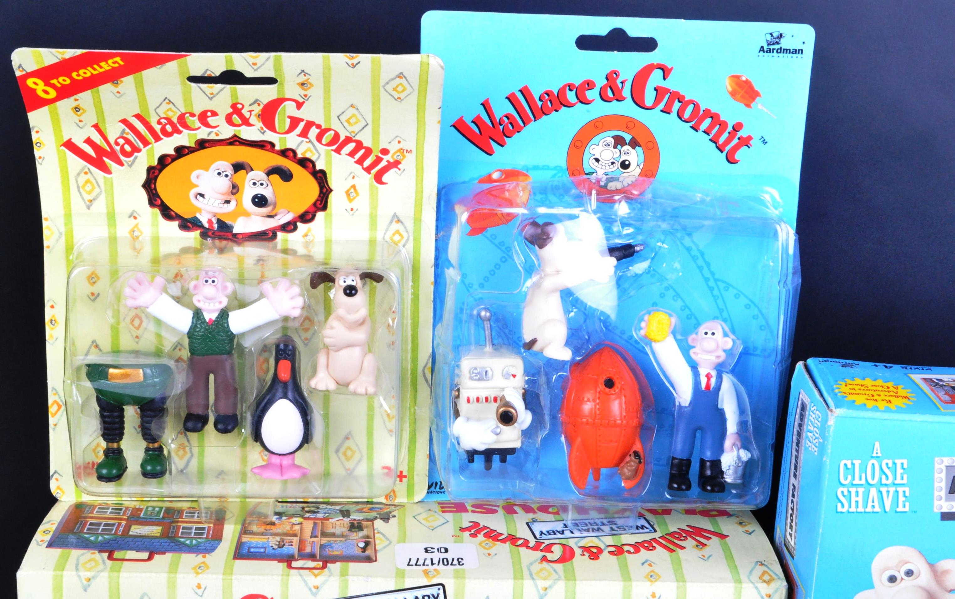 WALLACE & GROMIT - VINTAGE BOXED PLAYSETS - Image 2 of 6