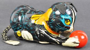 VINTAGE GERMAN SCHUCO TINPLATE CLOCKWORK KITTEN