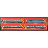 VINTAGE HORNBY 00 GAUGE DIESEL LOCOMOTIVE & CARRIAGES