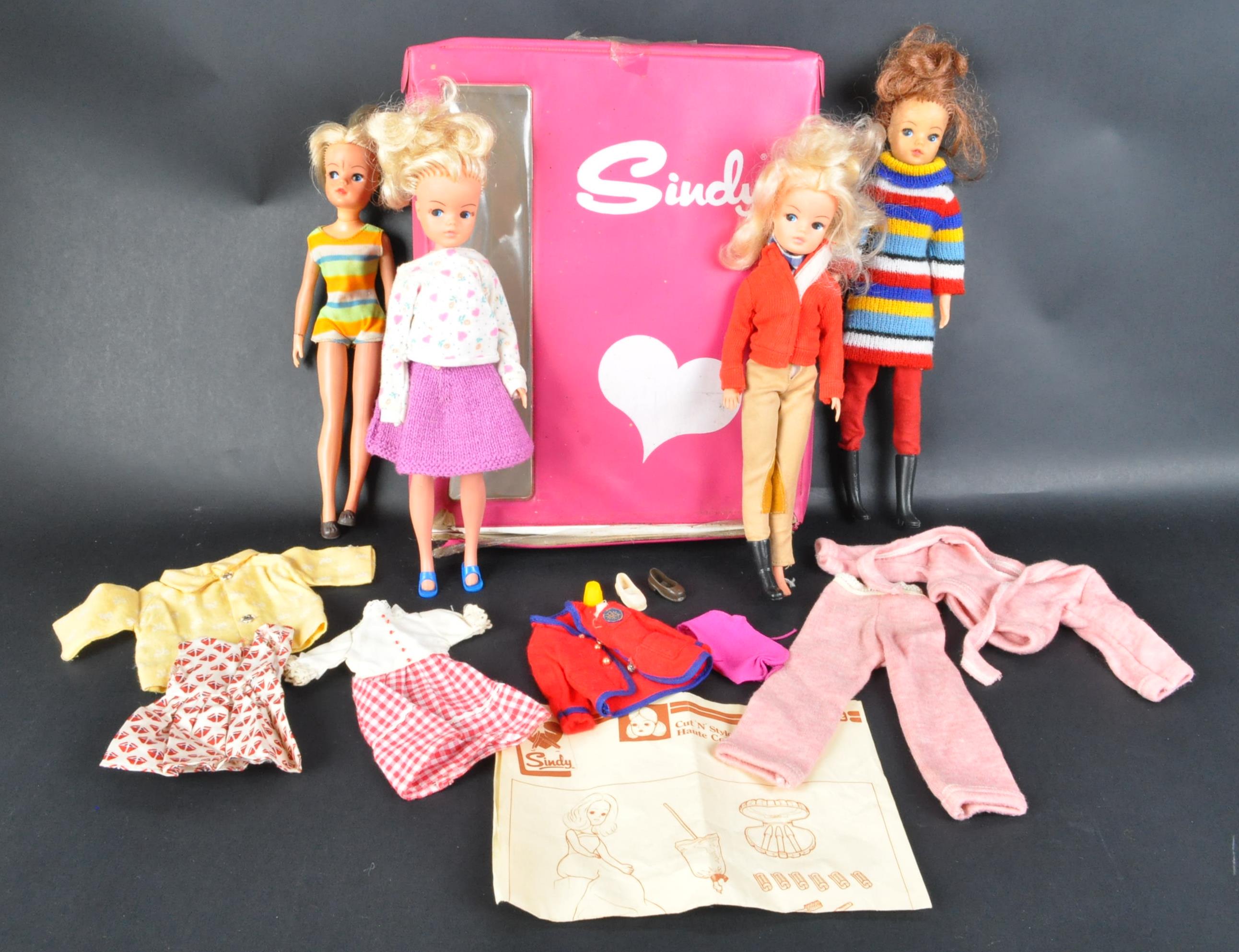 SINDY - COLLECTION OF VINTAGE PEDIGREE SINDY DOLLS