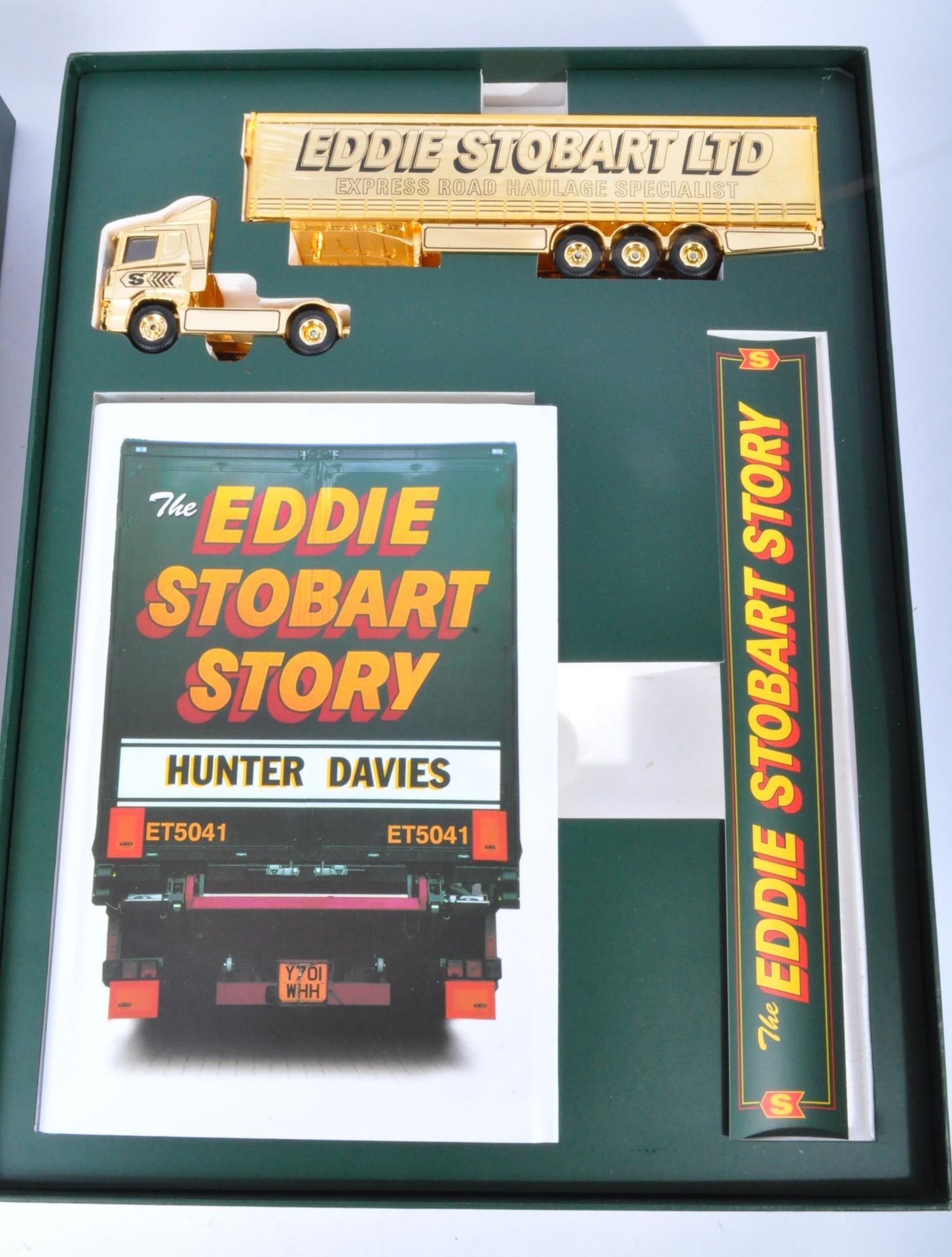 ORIGINAL CORGI EDDIE STOBART STORY DIECAST BOX SET - Image 2 of 5