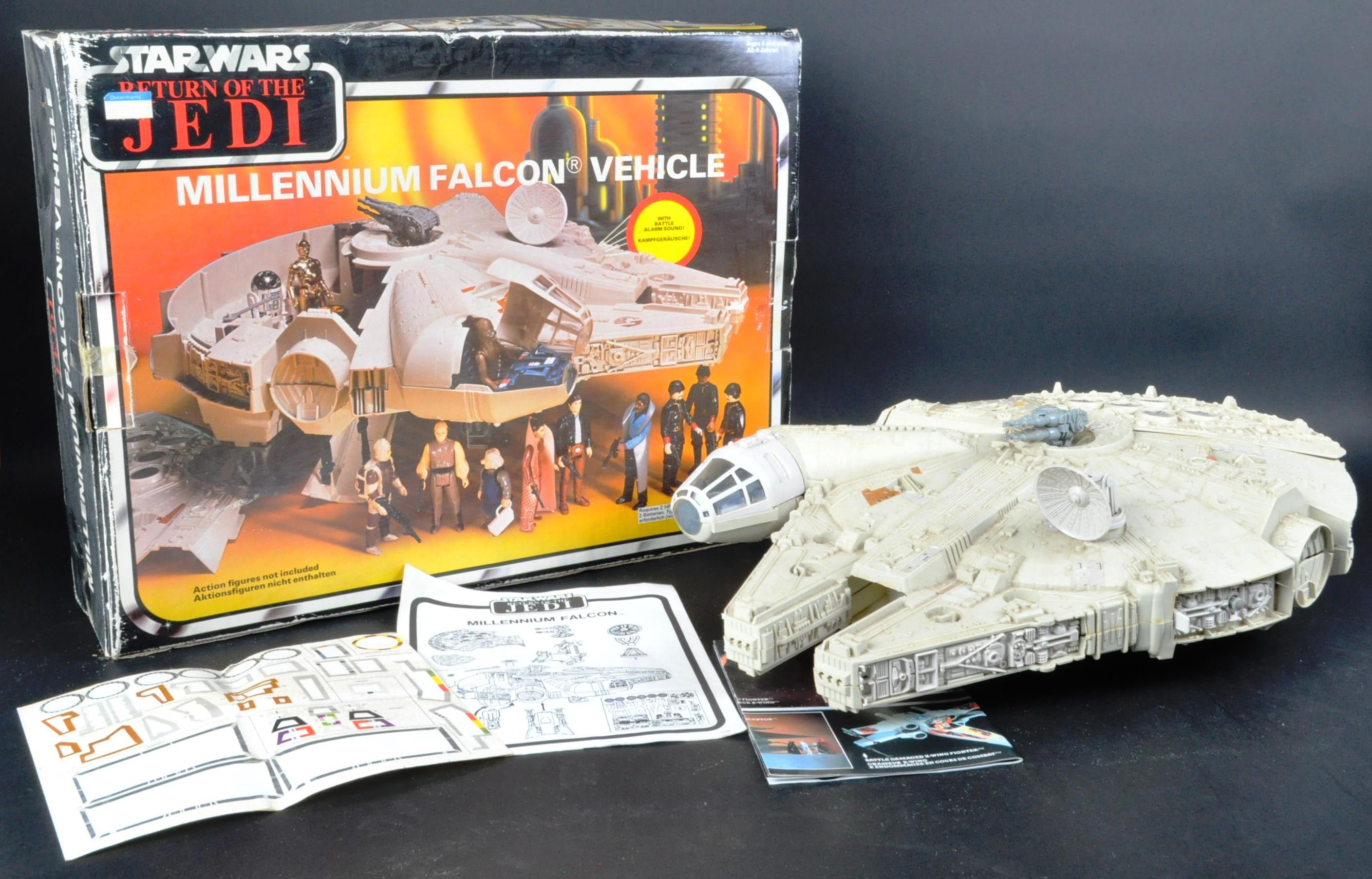 STAR WARS - ORIGINAL VINTAGE MILLENNIUM FALCON PLAYSET