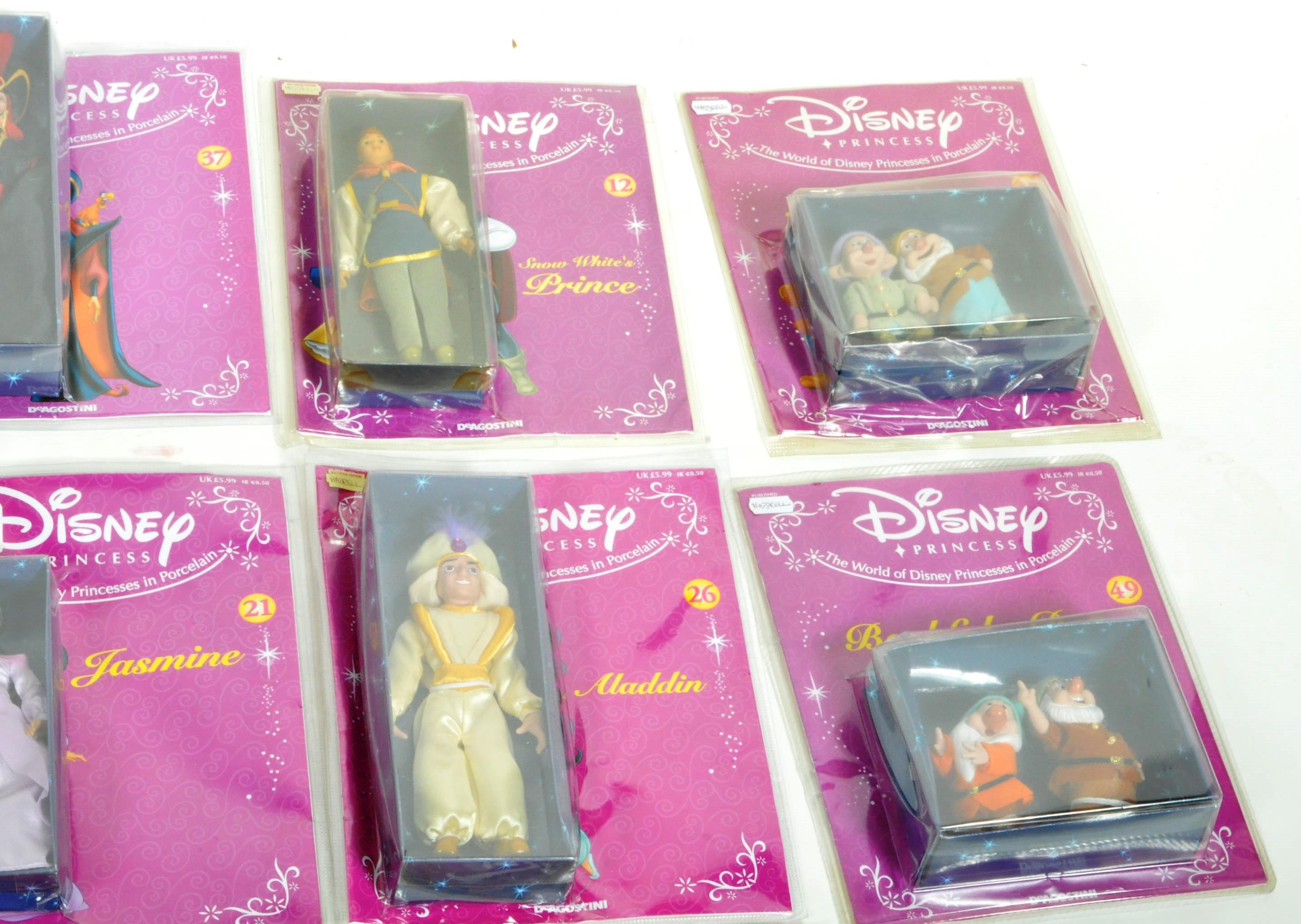 COLLECTION OF X25 DEAGOSTINI DISNEY PRINCESS PORCELAIN DOLLS - Image 4 of 7