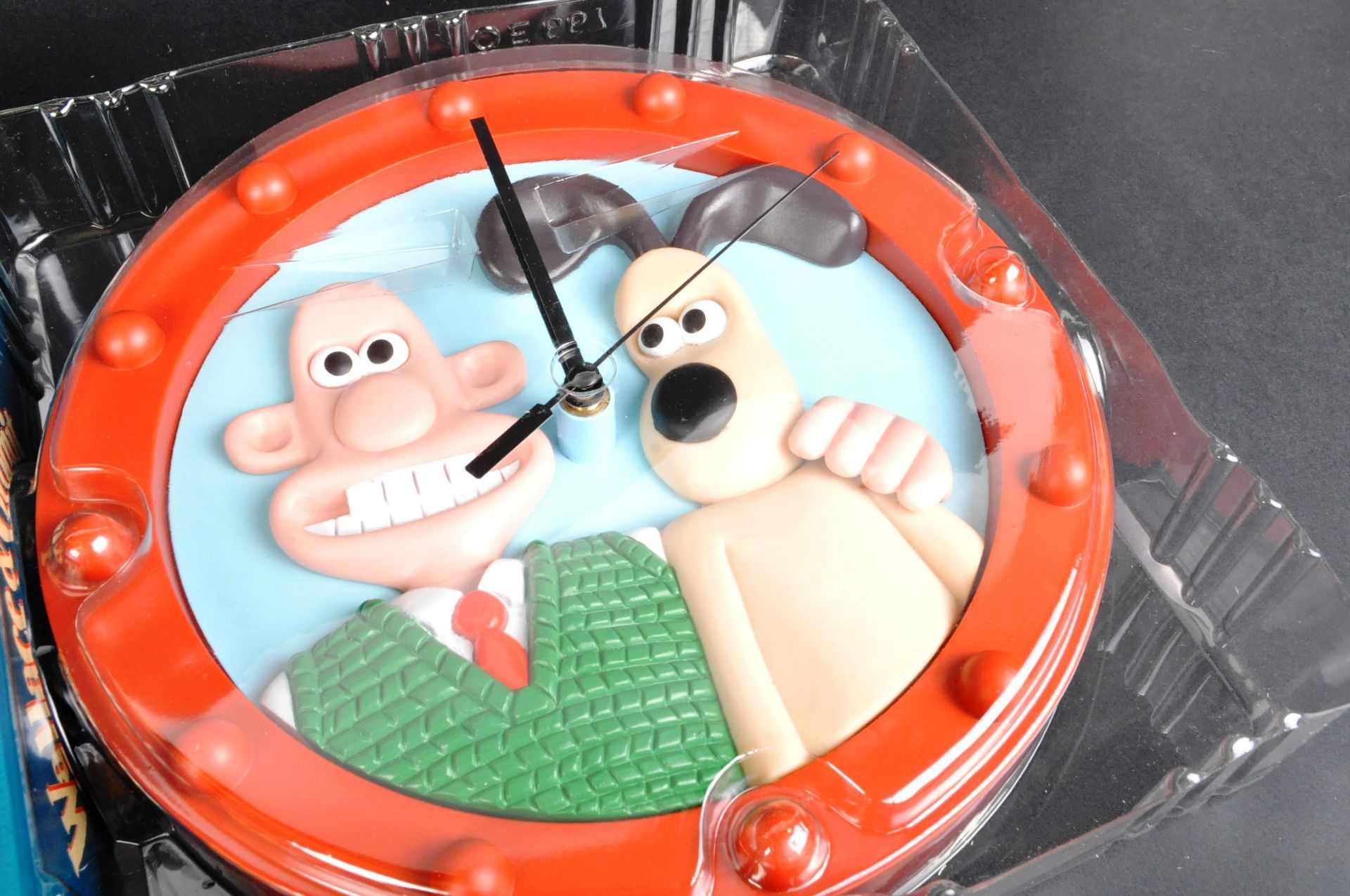 WALLACE & GROMIT - AARDMAN ANIMATIONS - UNUSED VINTAGE WALL CLOCK - Image 4 of 4