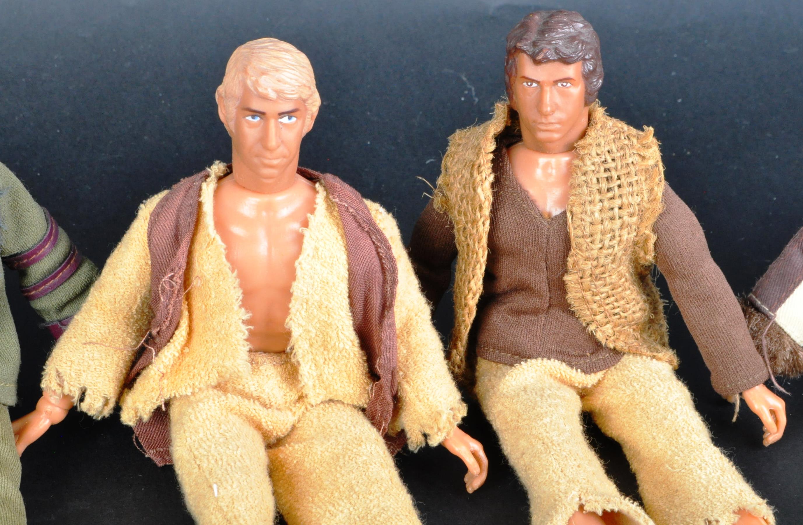 PLANET OF THE APES - COLLECTION OF VINTAGE MEGO ACTION FIGURES - Image 3 of 5