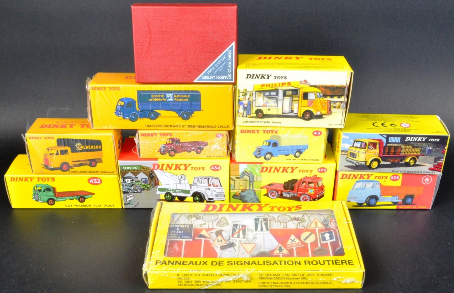 COLLECTION OF ATLAS EDITION DINKY TOYS DIECAST MODELS