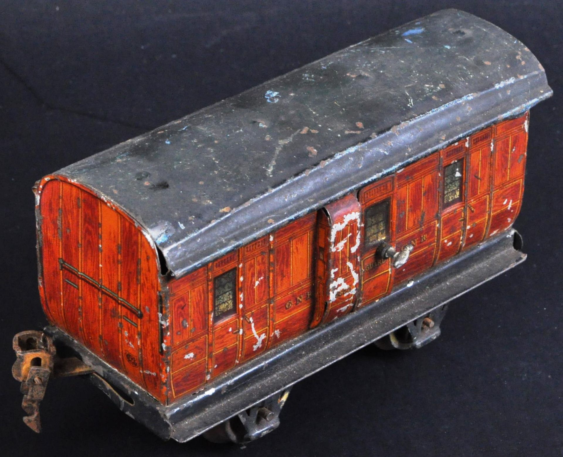 MARKLIN / A. W. GANAGE LTD - COLLECTION OF 0 GAUGE TINPLATE ROLLING STOCK - Image 3 of 6