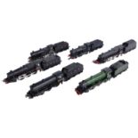 COLLECTION OF ASSORTED 00 GAUGE MODEL RAILWAY LOCOMOTIVES