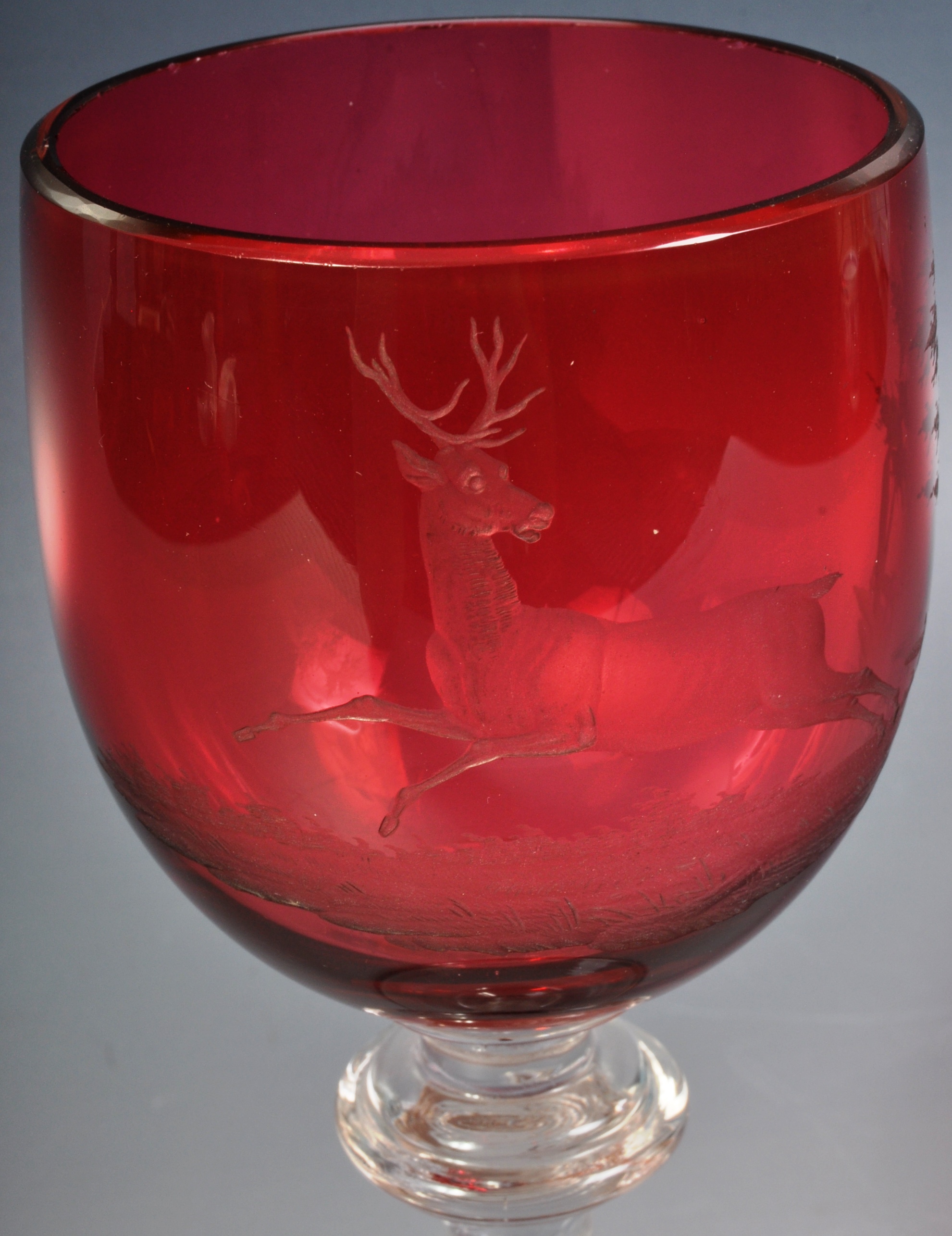 19TH CENTURY ETCHED CRANBERRY GLASS STAG WINE GLASS - Image 2 of 7