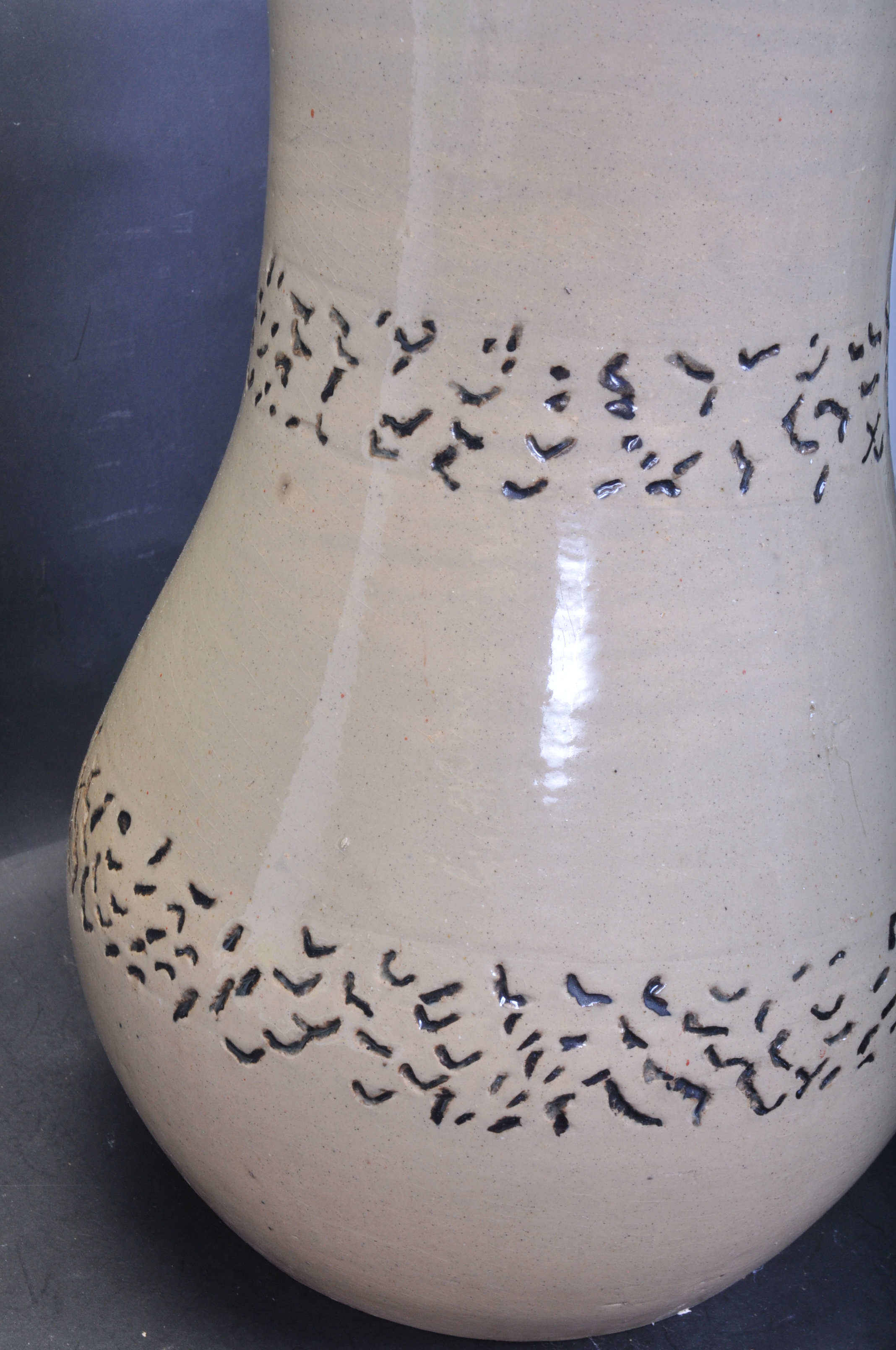 VICTORIAN LIPSCOMBE & CO LONDON STONEWARE VASE - Image 2 of 4