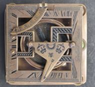 VINTAGE STYLE BRASS COMPASS AND SUNDIAL
