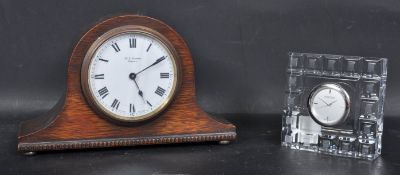 20TH CENTURY CIRCA 1940S OAK NAPOLEONS MANTEL CLOCK