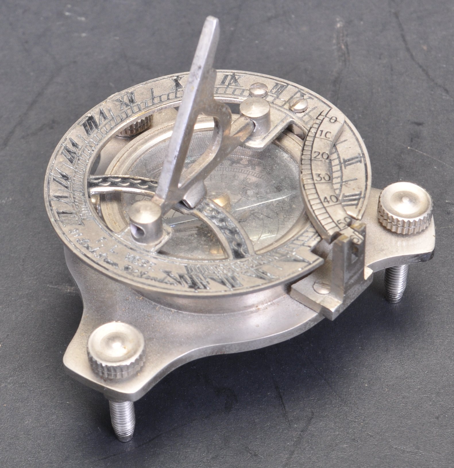 TWO CONTEMPORARY NAVIGATION COMPASS - Image 2 of 6