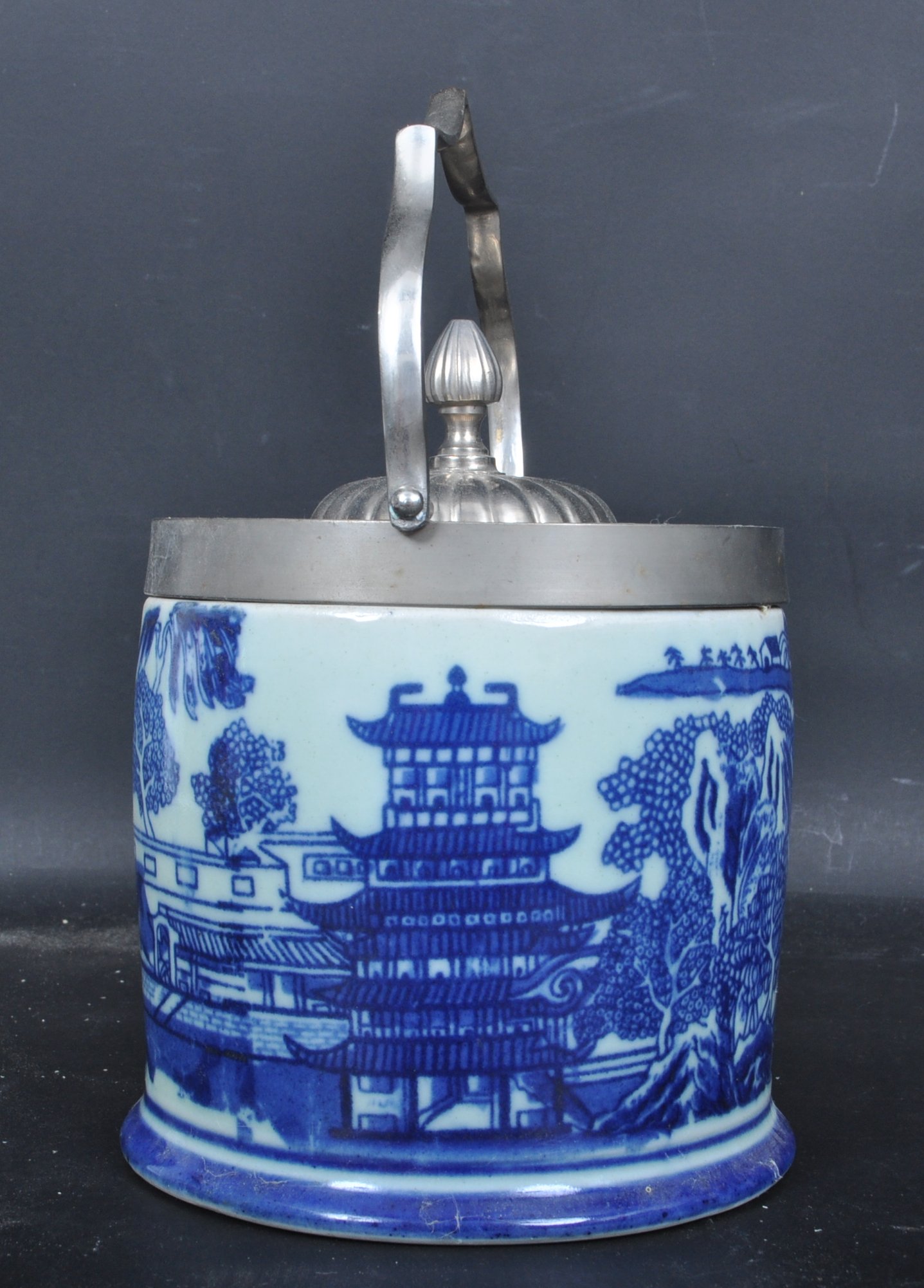 VICTORIAN REVIVAL BLUE AND WHITE BISCUIT BARREL - Image 2 of 3