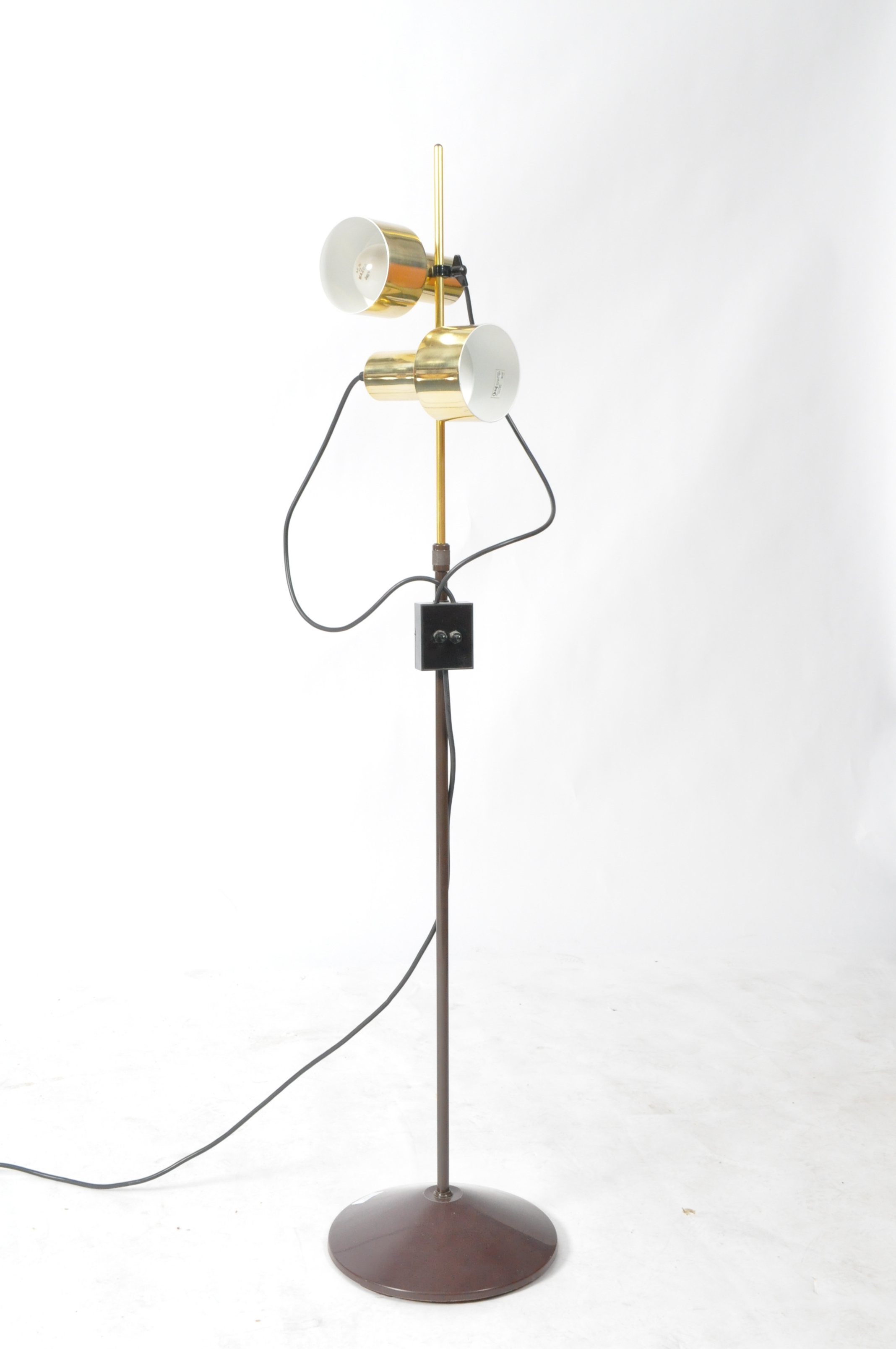 MID CENTURY ADJUSTABLE TWIN LIGHT FLOOR STANDING LAMP - Image 5 of 7