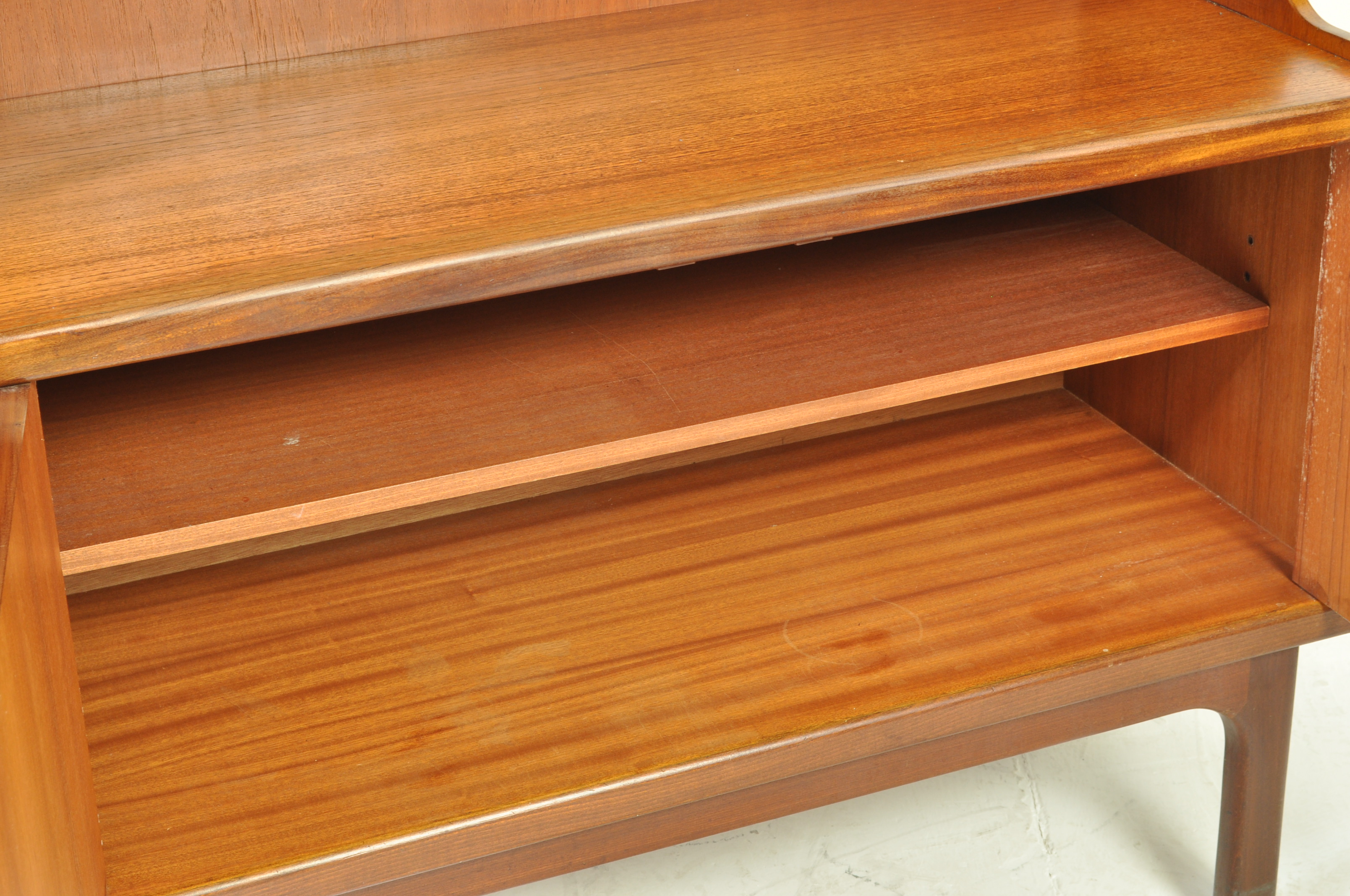 GPLAN TEAK HIGHBOARD SIDEBOARD CREDENZA - Image 8 of 11