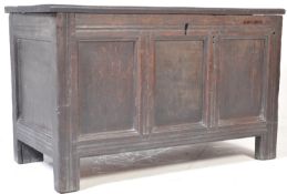 17TH CENTURY OAK COFFER / BLANKET BOX