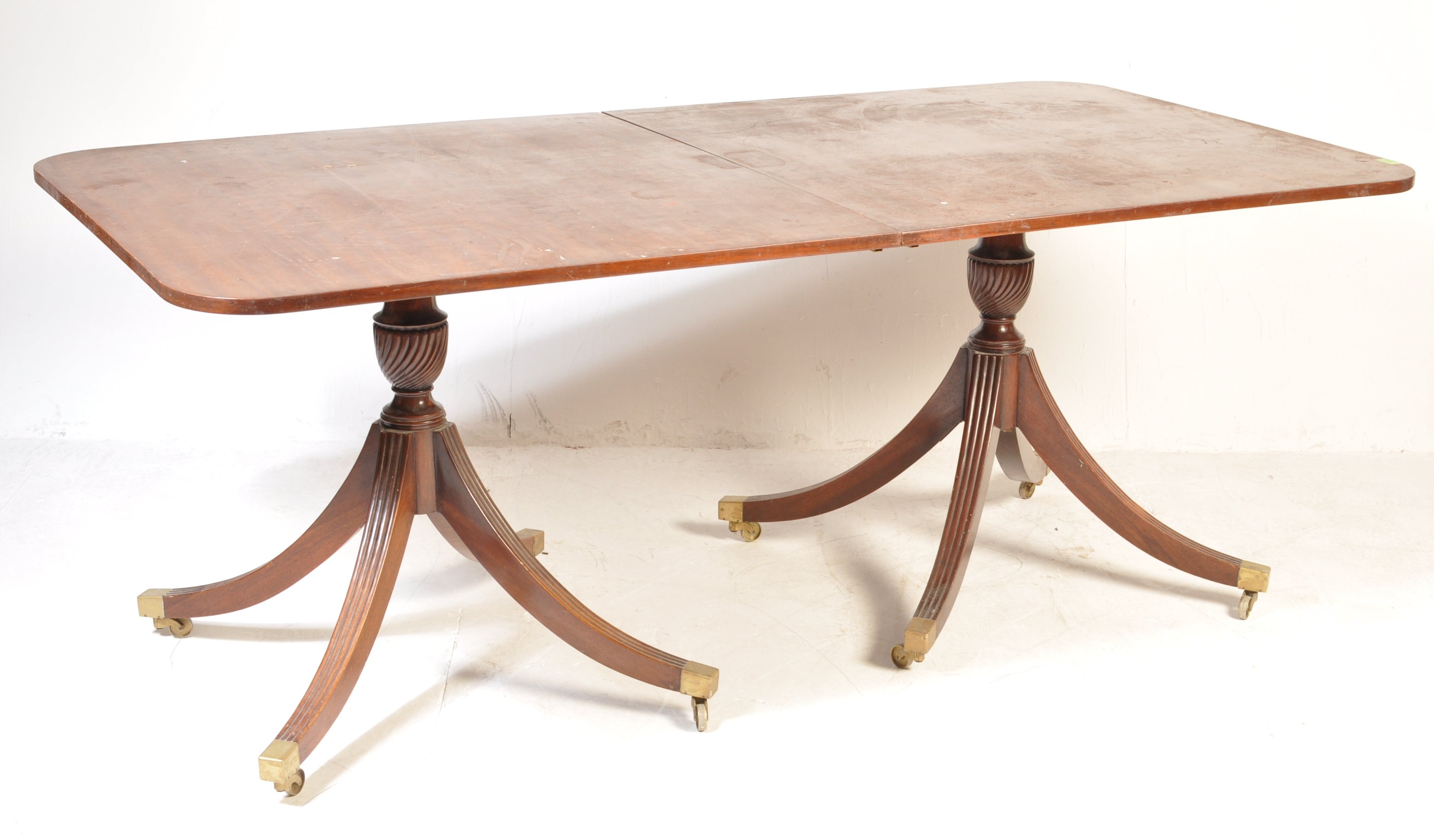 REGENCY REVIVAL MAHOGANY TWIN PEDESTAL DINING TABLE - Image 2 of 9