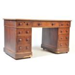 VICTORIAN 19TH CENTURY MAHOGANY TWIN PEDESTAL DESK