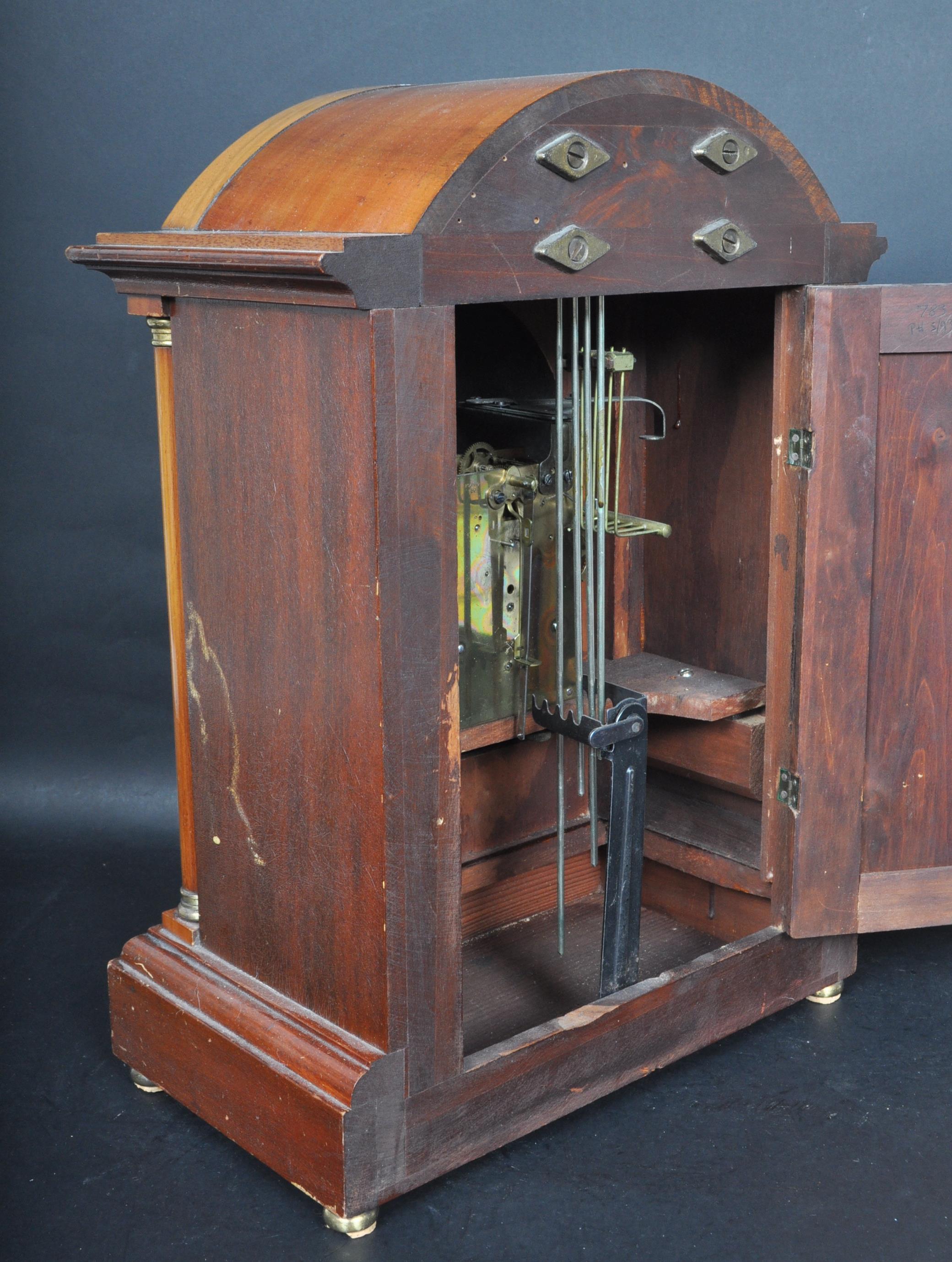 EDWARDIAN MAHOGANY INLAID 8 DAY MANTEL CLOCK - Image 4 of 7