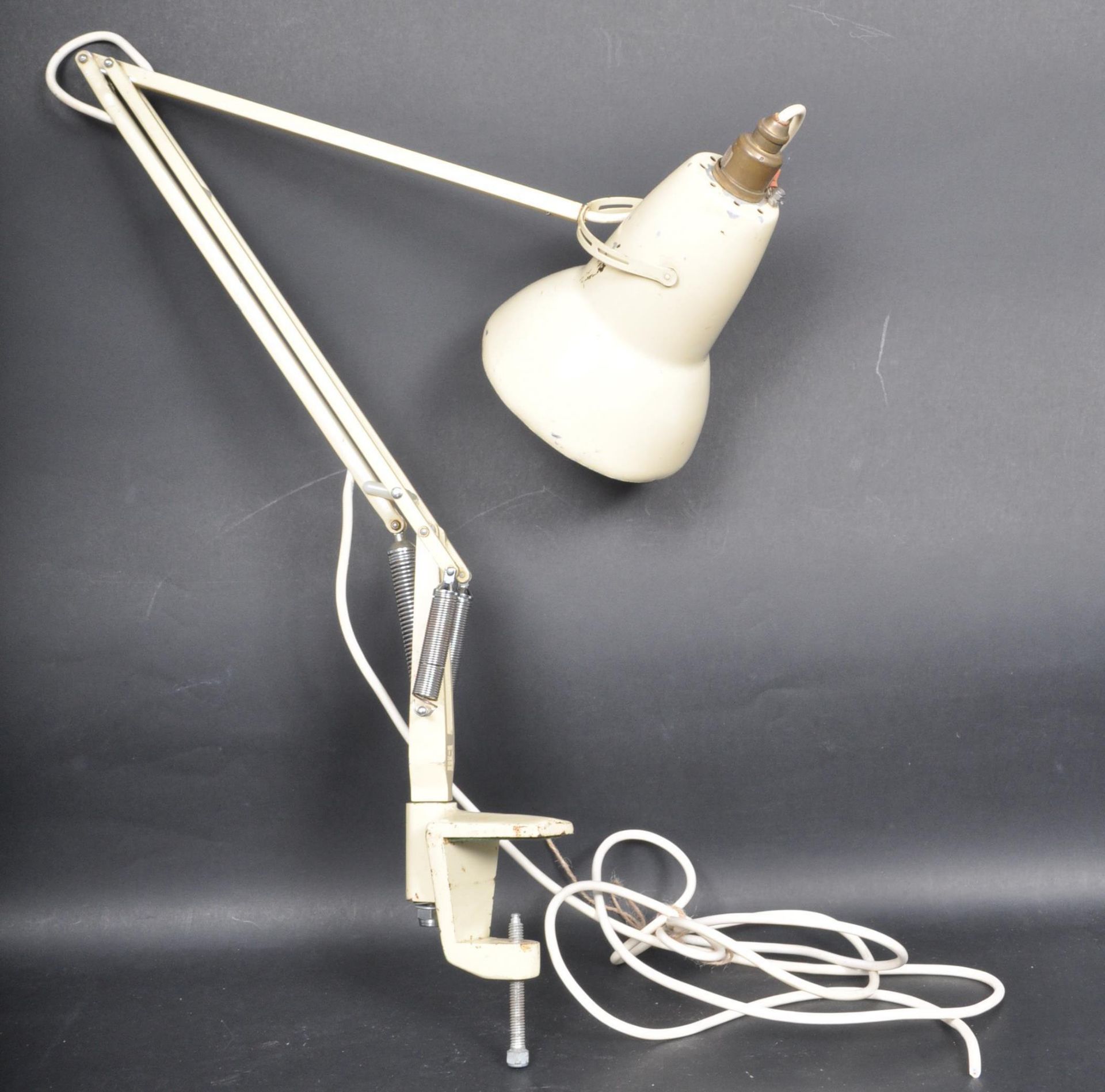 MID 20TH CENTURY HERBERT TERRY ANGLEPOISE LAMP - Image 4 of 5