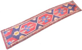 EARLY 20TH CENTURY SARAB CARPET RUG RUNNER