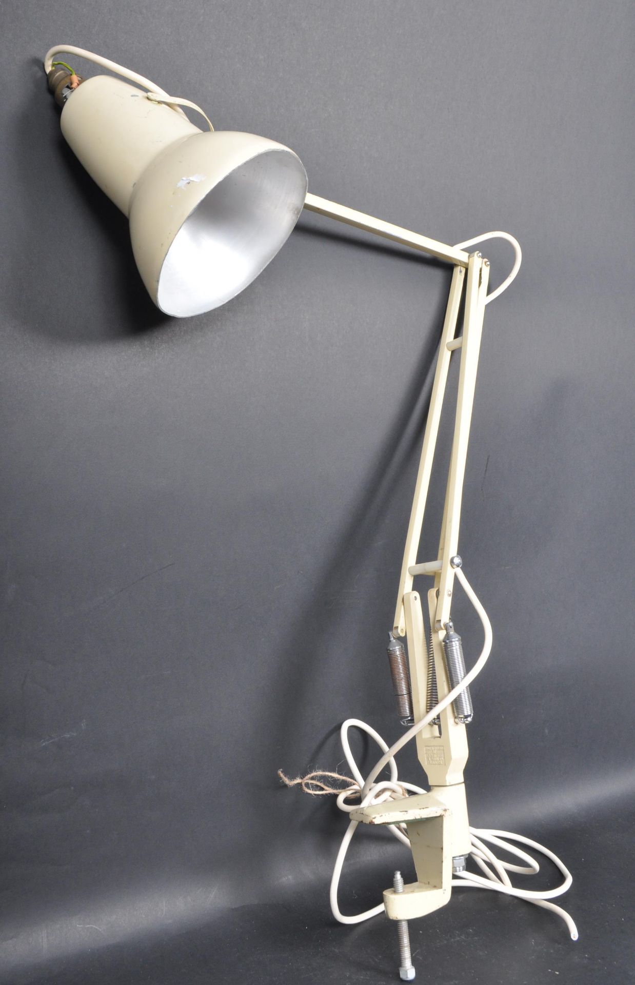 MID 20TH CENTURY HERBERT TERRY ANGLEPOISE LAMP - Image 2 of 5