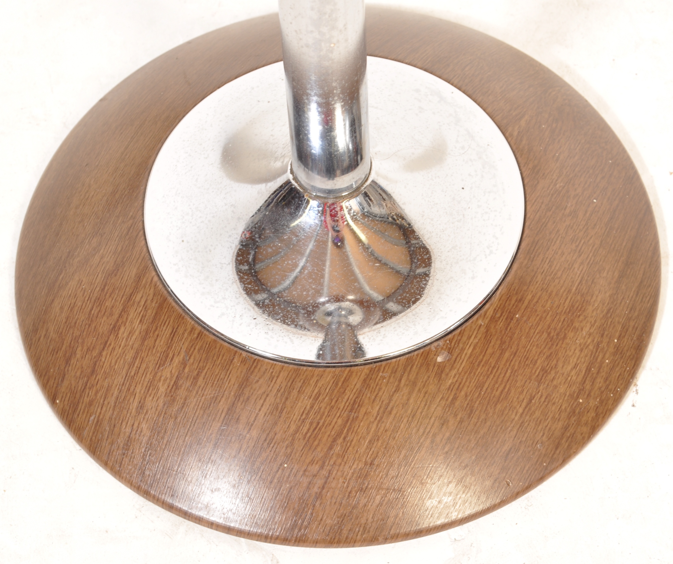 VINTAGE 20TH CENTURY WALNUT AND CHROME ASHTRAY - Image 3 of 4