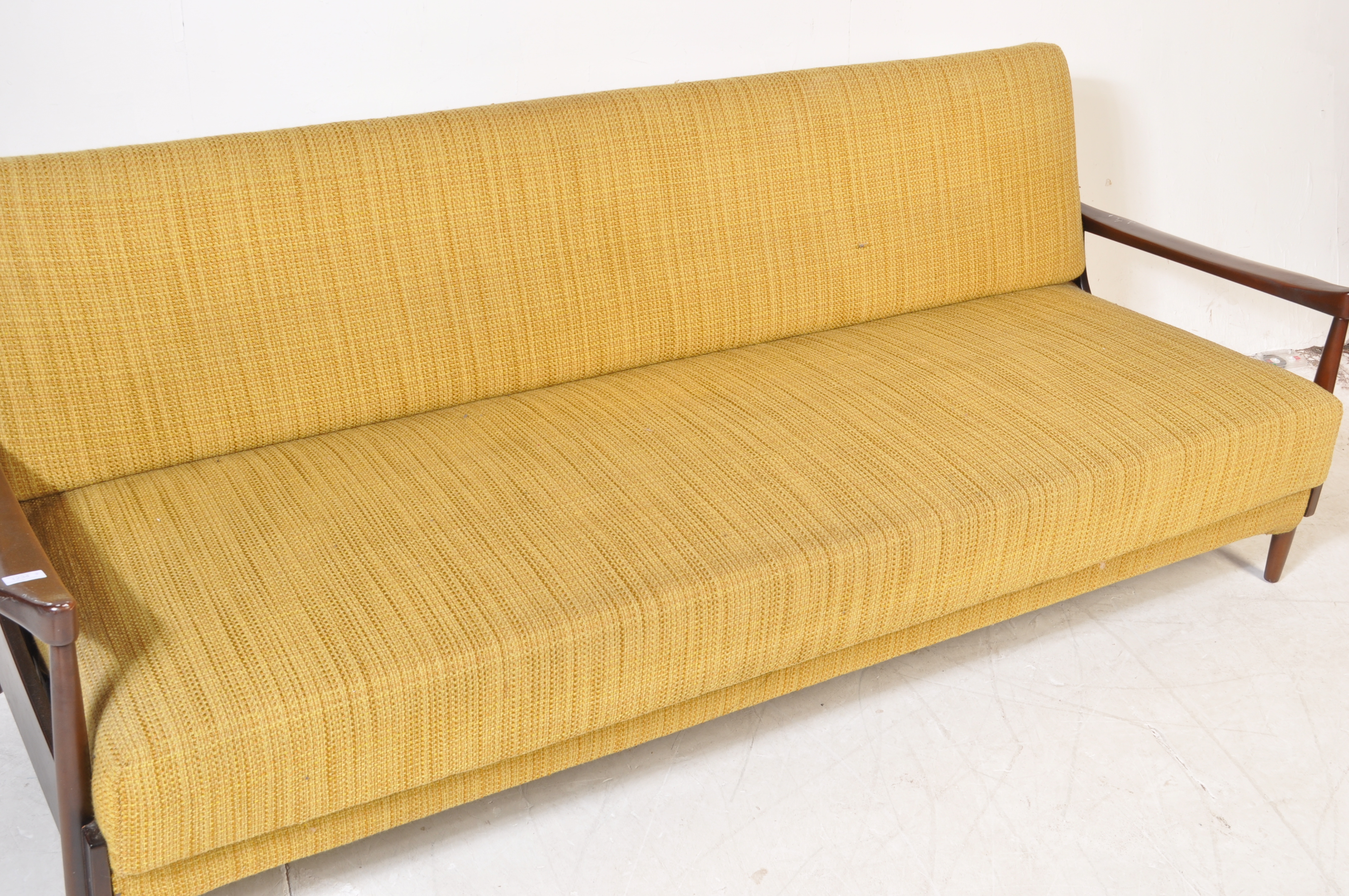 MID-CENTURY SCANDART MANNER SOFA BED / DAY BED - Image 3 of 7