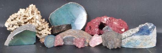 COLLECTION OF SPECIMEN MINERALS