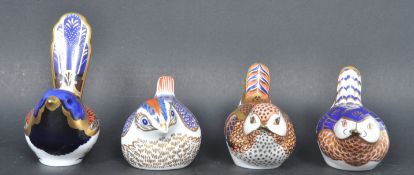 A SELECTION OF ROYAL CROWN DERBY BIRD PAPERWEIGHTS