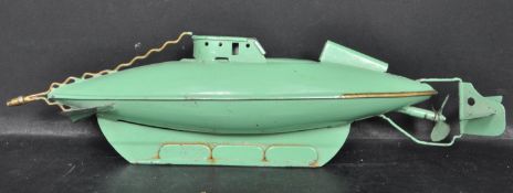 VINTAGE TINPLATE UNDA-WUNDA CLOCKWORK DIVING SUBMARINE