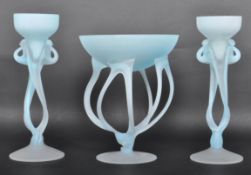 20TH CENTURY THREE PIECES ART GLASS GARNITURE