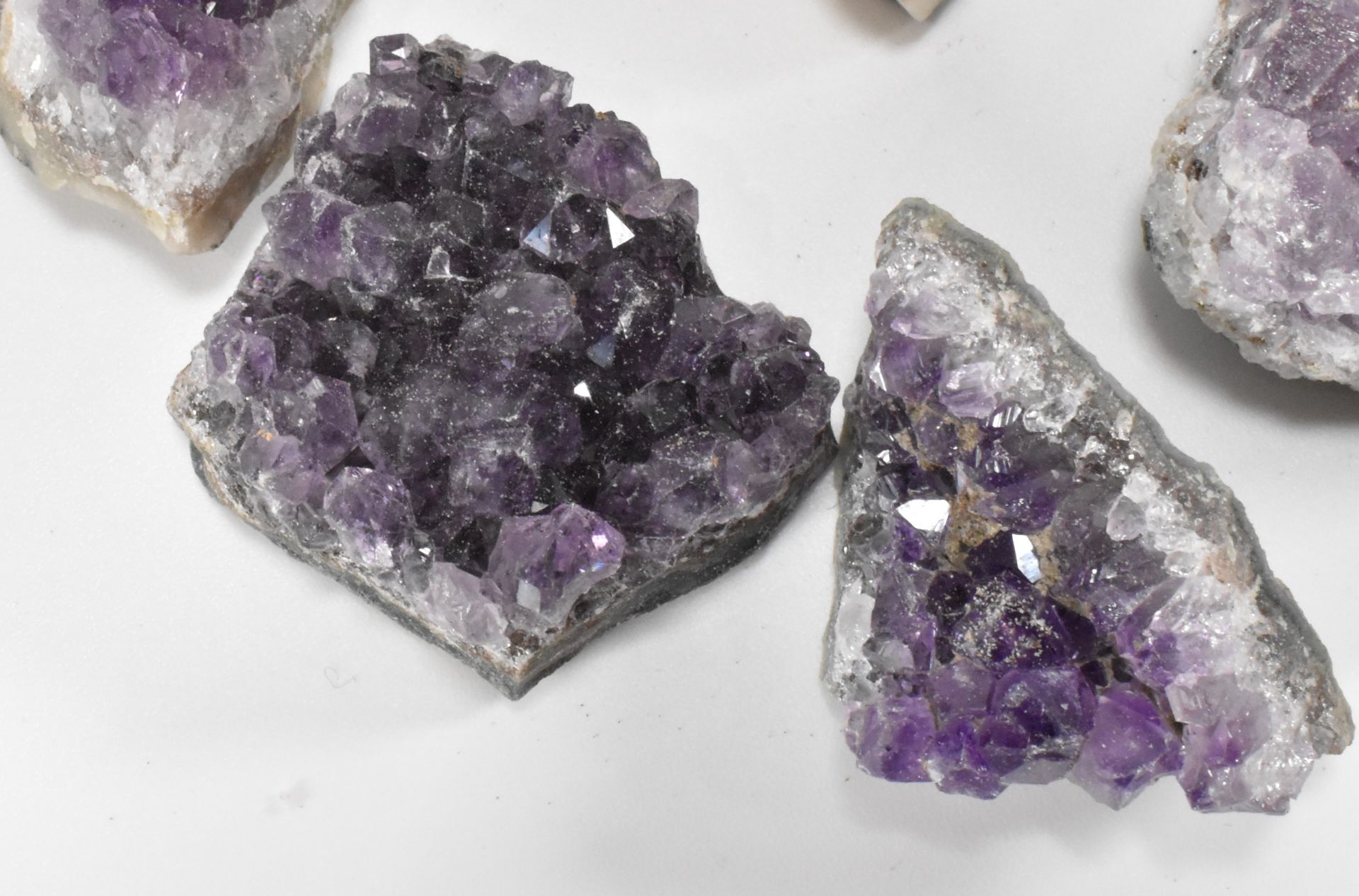 MINERAL SPECIMENS - COLLECTION OF AMETHYST - Image 2 of 4