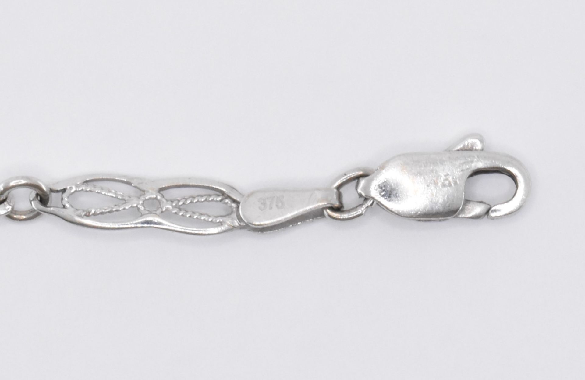 HALLMARKED 9CT WHITE GOLD FANCY LINK BRACELET CHAIN - Image 3 of 4