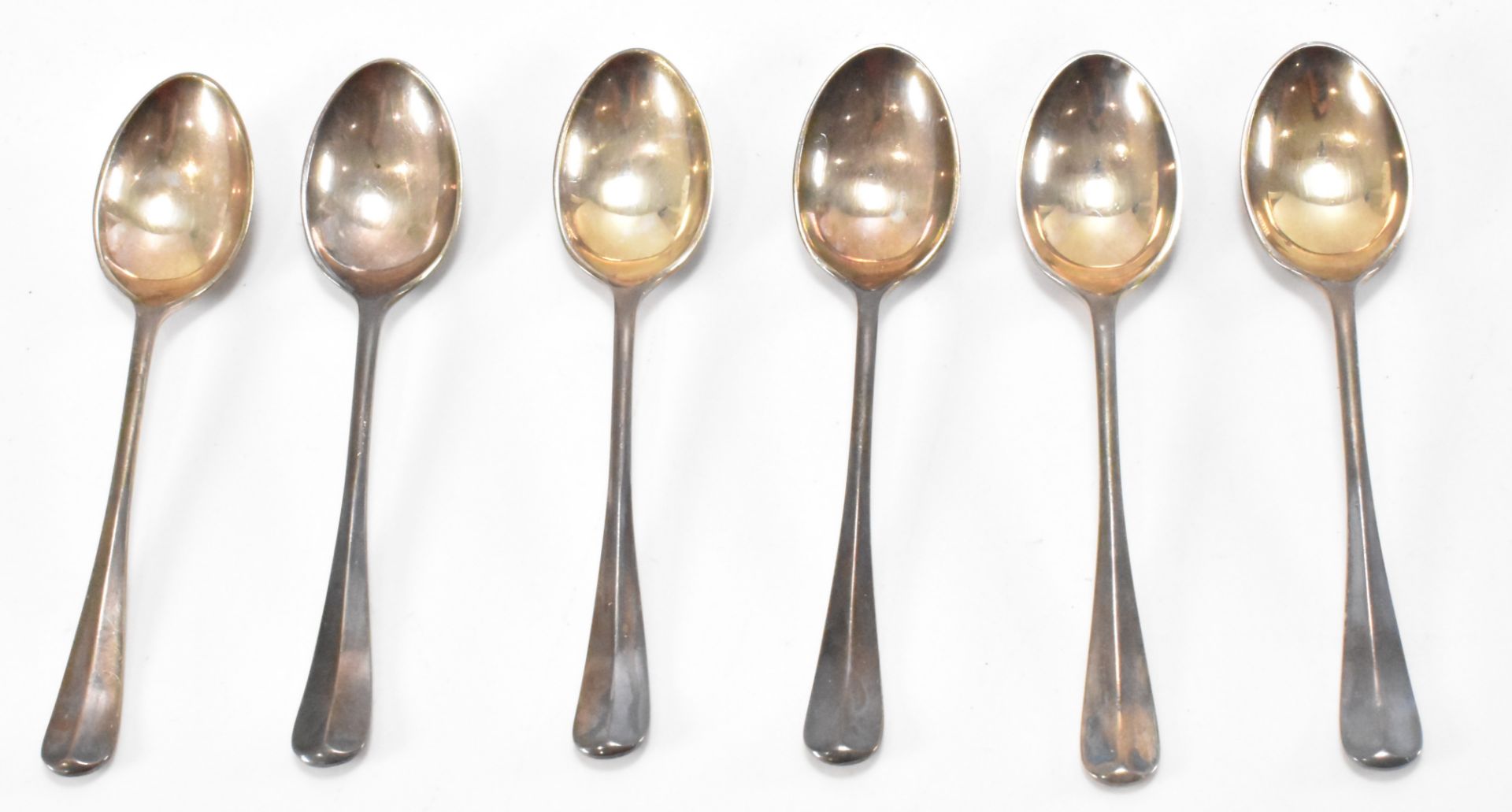 SET OF SIX SILVER HALLMARKED TEASPOONS