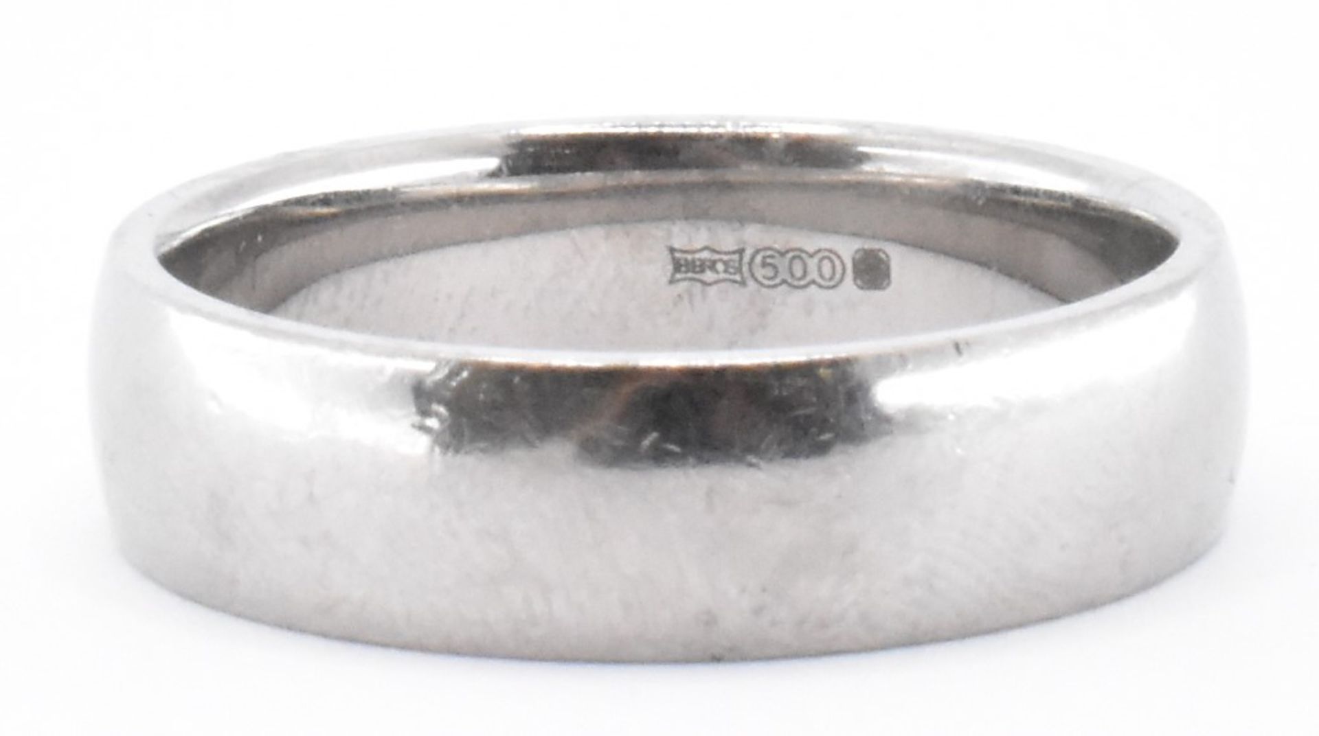 HALLMARKED PALLADIUM BAND RING - Image 2 of 5