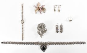 ASSORTMENT OF SILVER & MARCASITE JEWELLERY