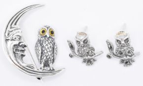 PAIR OF SILVER OWL EARRINGS & BROOCH