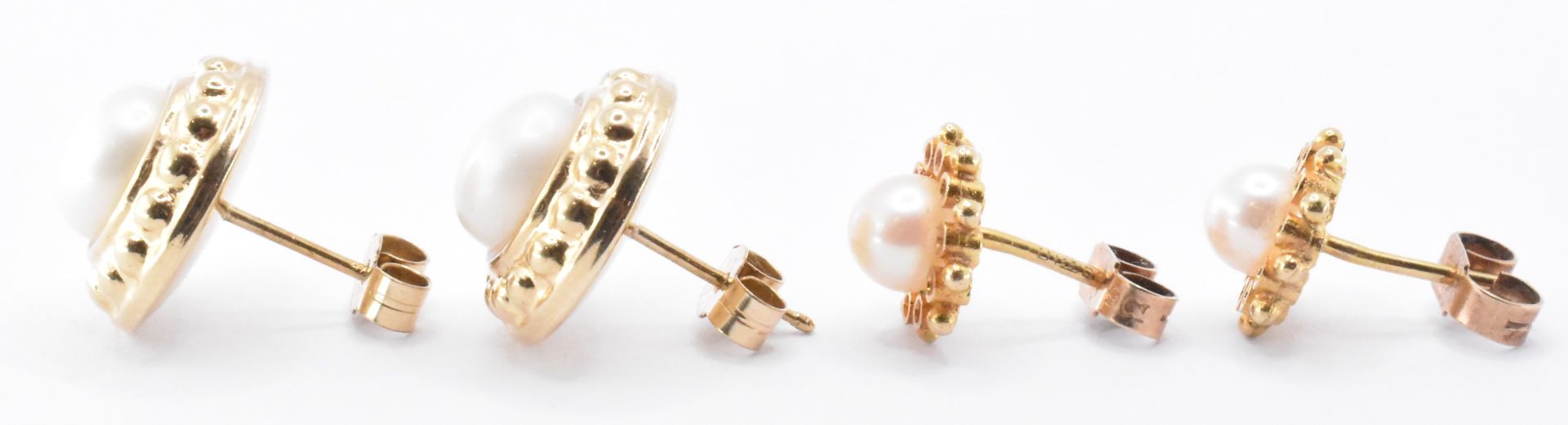 TWO PAIRS OF 9CT GOLD & PEARL STUD EARRINGS - Image 3 of 4