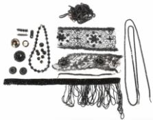 ASSSORTMENT OF VICTORIAN BLACK & MOURNING JEWELLERY