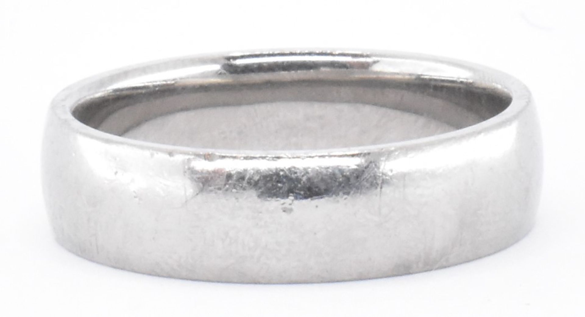 HALLMARKED PALLADIUM BAND RING - Image 3 of 5